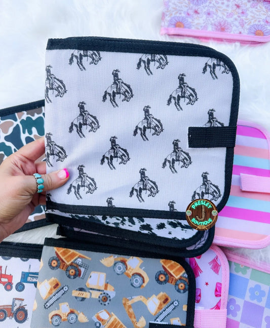 Portable drawing books