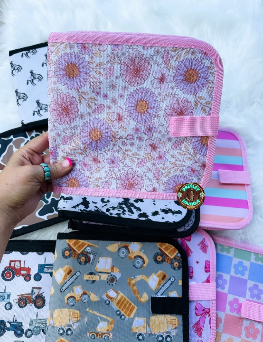 Portable drawing books