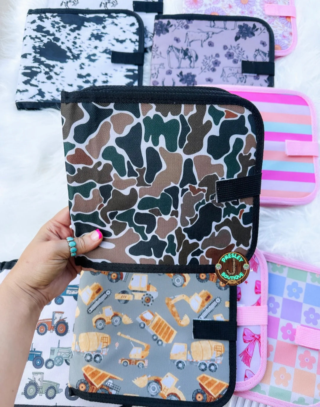 Portable drawing books